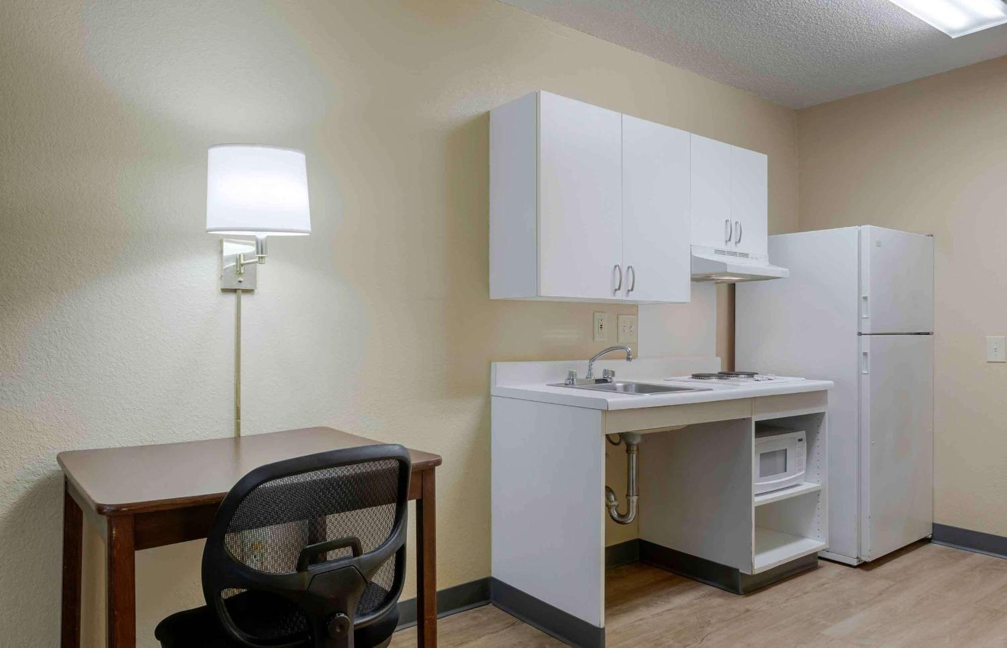 Extended Stay America Suites - Fort Lauderdale - Дейви Экстерьер фото